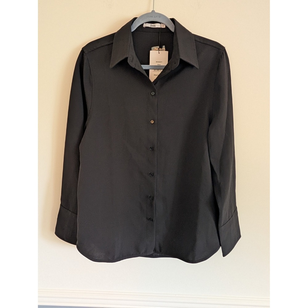 boa. Effortless Oversized Shirt Black Button Down Womens Small NEW minimalist